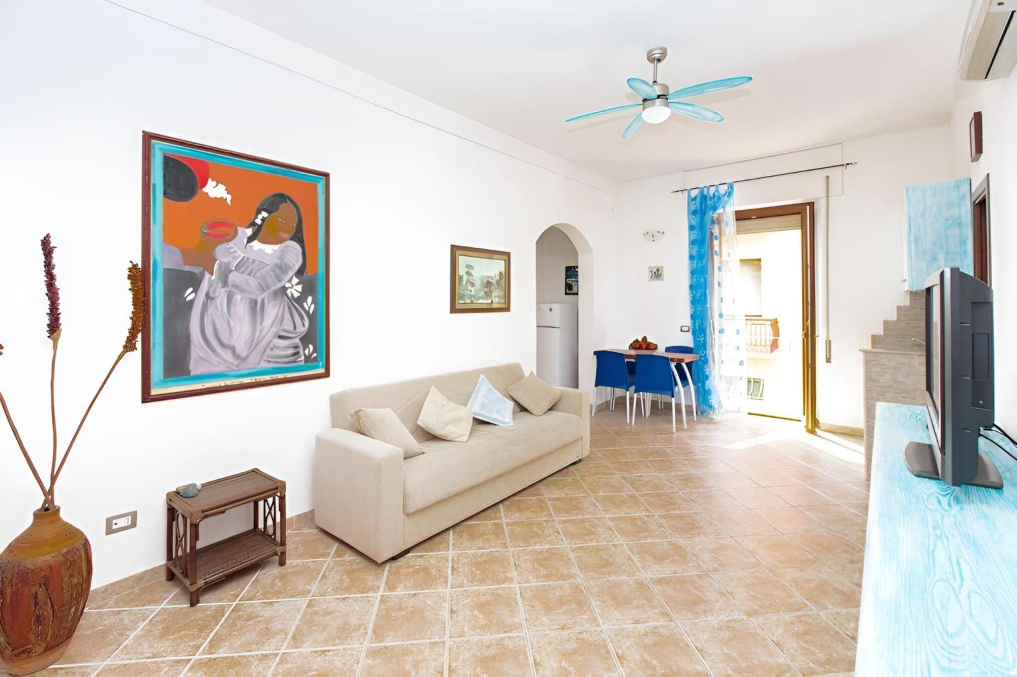Splendido Appartamento In Pieno Centro Dell'Isola ลามัดดาเลนา ภายนอก รูปภาพ